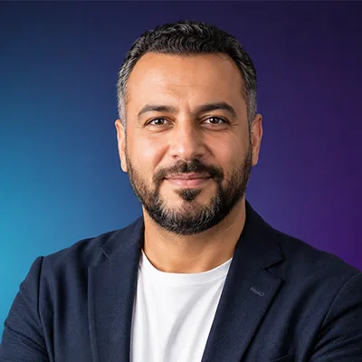 أحمد مصطفى — صاحب شركة خدمات